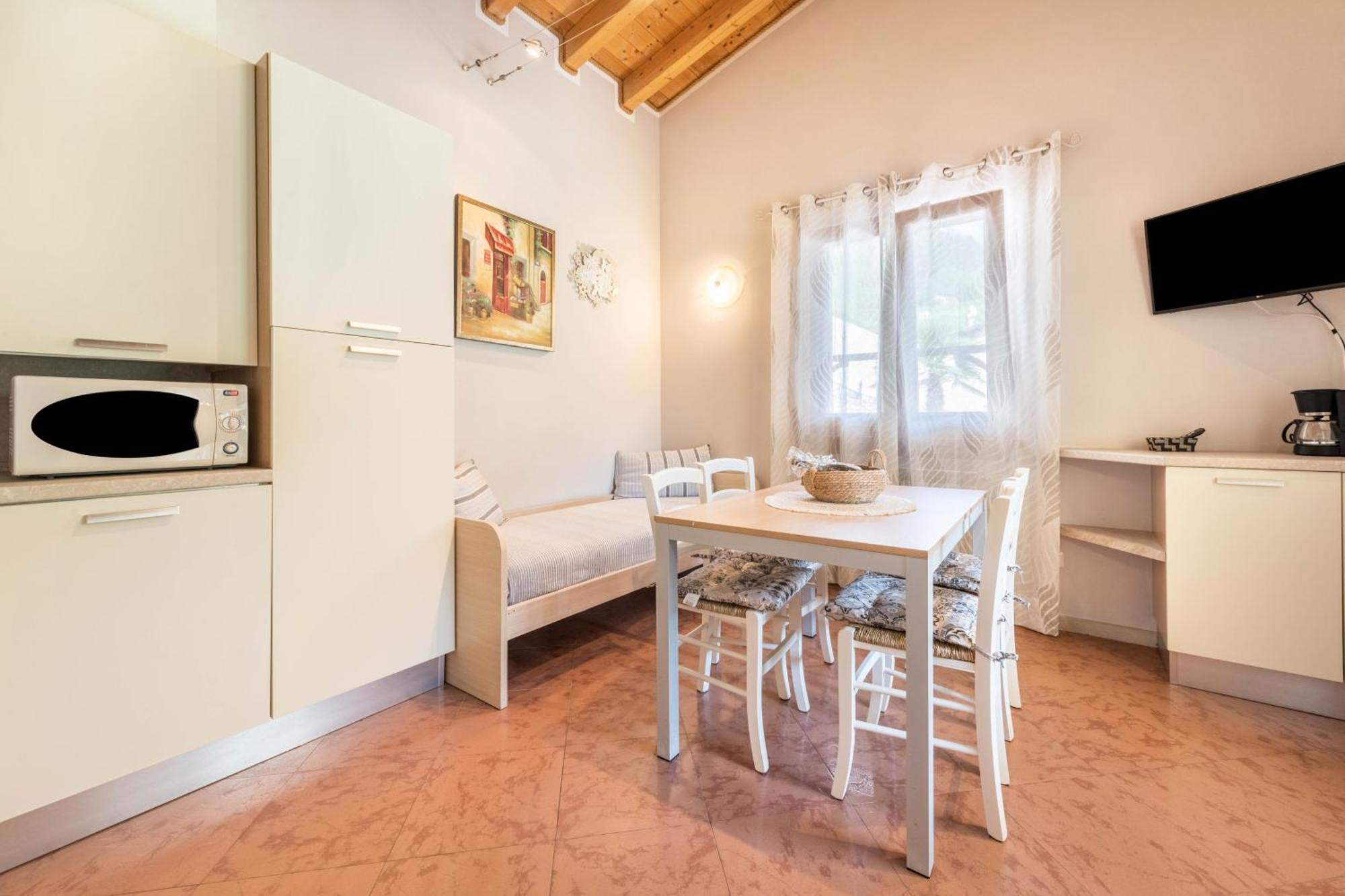 Residence Tatiana B3 Tremosine Экстерьер фото
